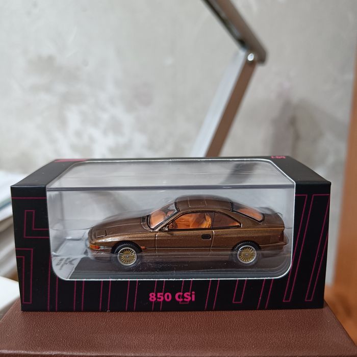 BMW 850CSI E31 1/64 Hot Wheels