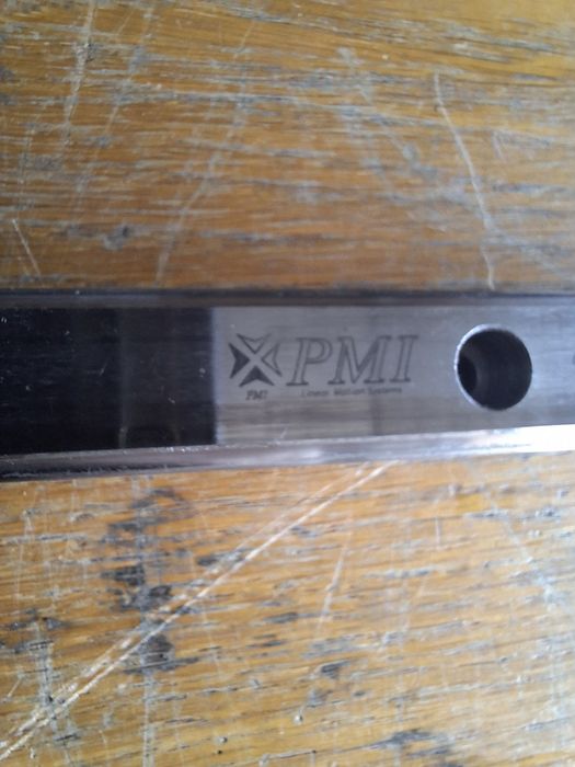 Ghidaje liniare CNC PMI / XPMI mărime 20 – 760 mm – 2 șine + 4 cărucio