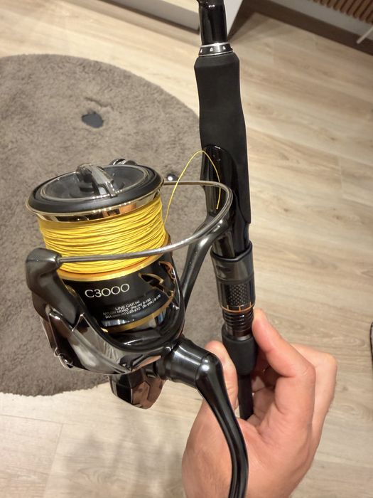 Mulineta Shimano Twin Power C3000