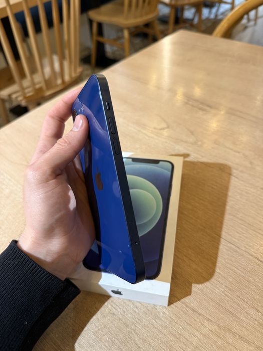 Iphone 12 64GB Blue