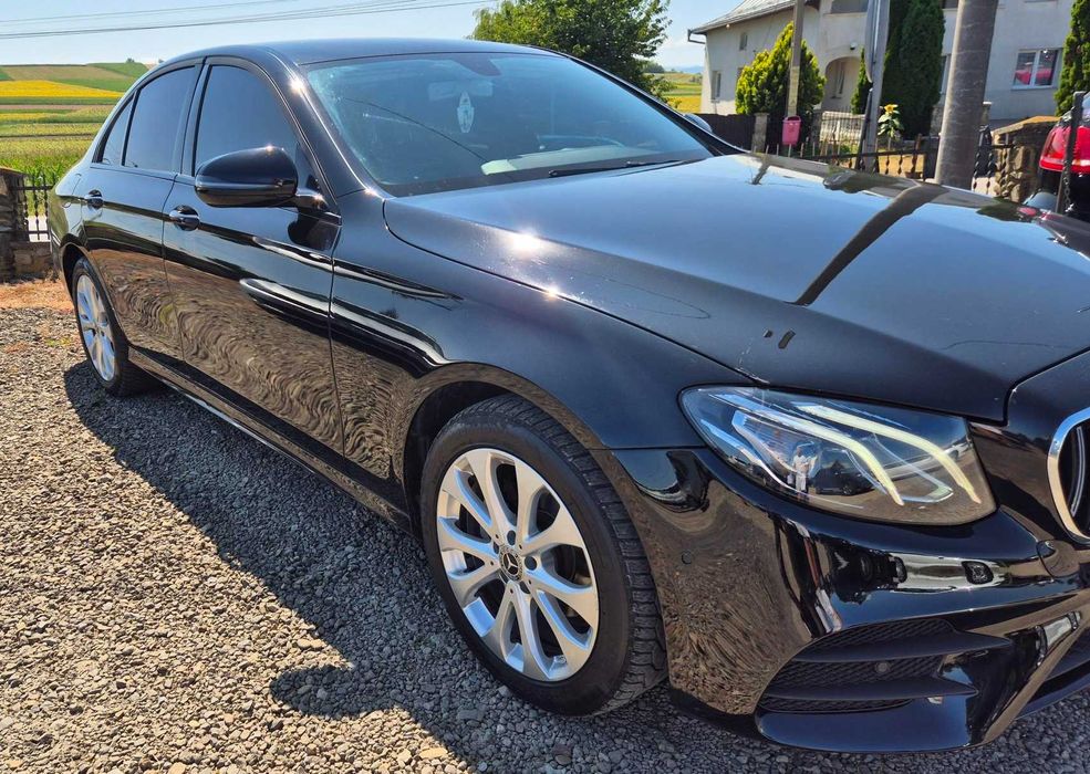 Mercedes Benz E220D an 2016