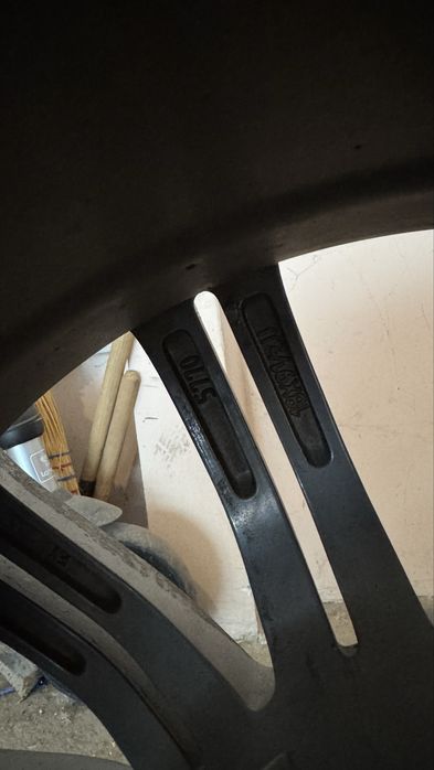 Джанти Style 220 18”  2бр. 5x120+ гуми Toyo R888 2бр.подарък