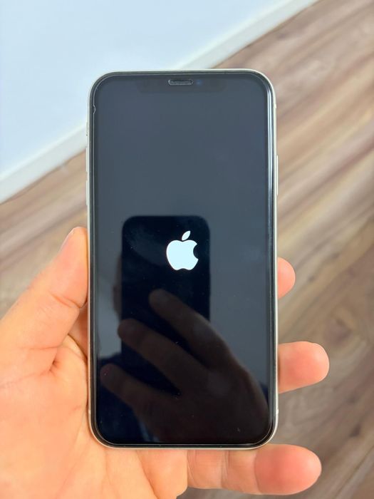 Iphone 11 alb 128 g tehnic si estetic 10/10