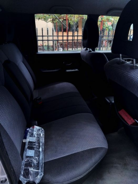 Mitsubishi l200  2006