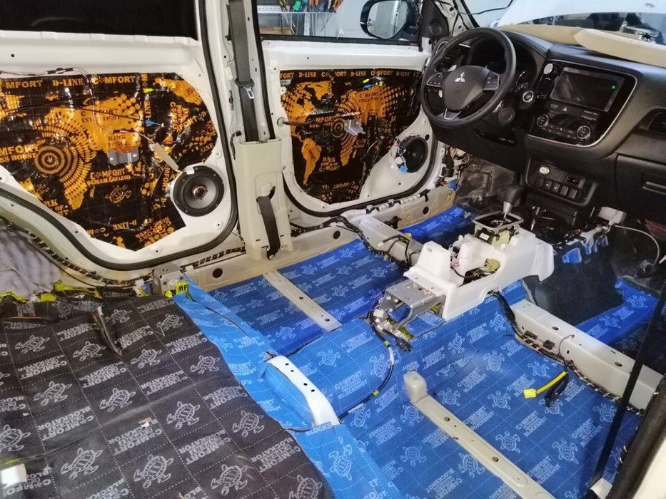 Химчистка  салона  авто  полировка  авто  кузов  Аксия  600000 сум