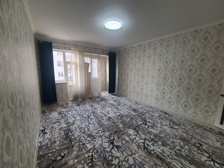 2 xonali kv ijaraga beriladi