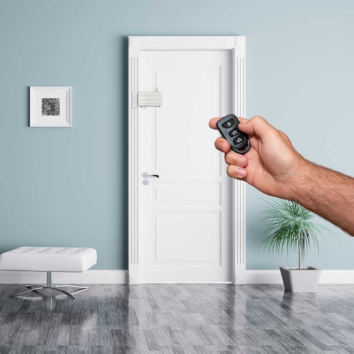 Невидима ключалка за врата