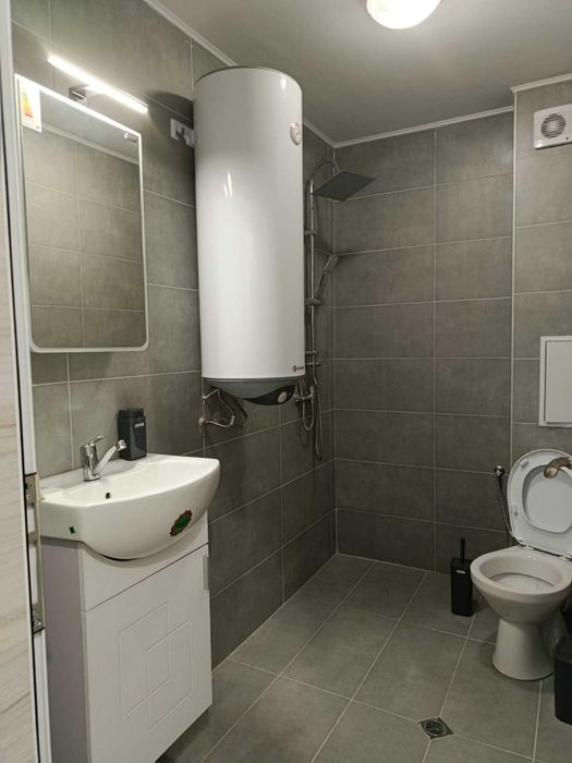 Давам под наем нов 2 стаен апартамент гр. Варна кв. Аспарухово