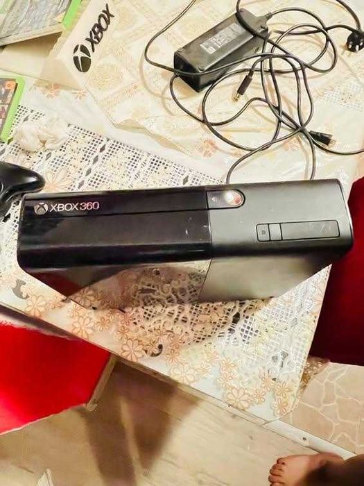 Продавам XBOX 360