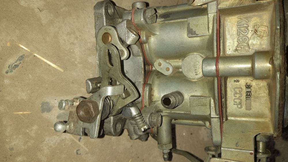 Moskvich karbirator