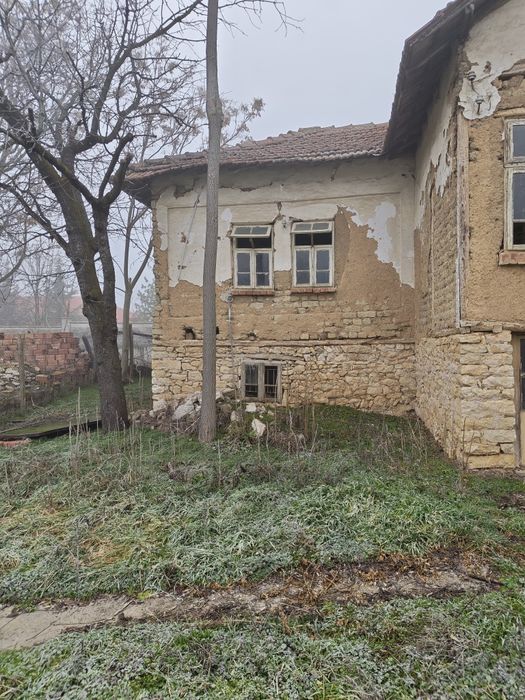 Къща за реставриране