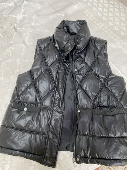 Продам женскуюжилетку