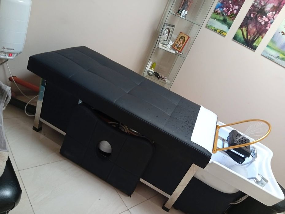Професионално мултифункционално легло за терапия на косата и скалпа Head Spa (Японски спа ритуал) и масаж на цяло тяло– Като ново!