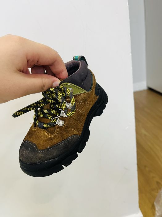 Детские ботинки от Zara