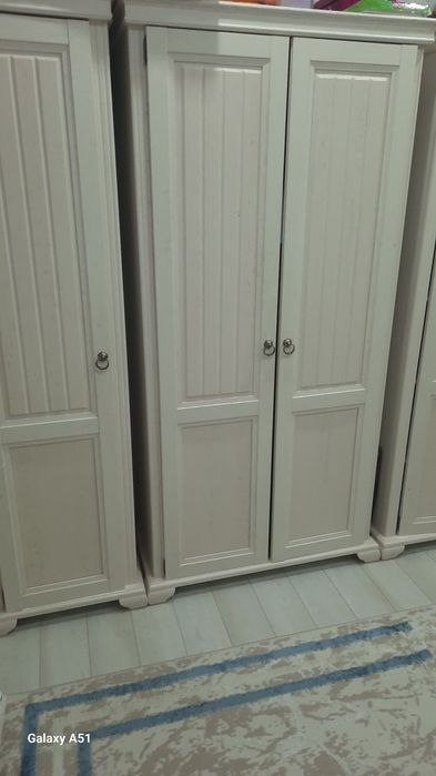 Продам шкафы для спальни