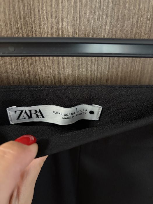 Дамски костюм Zara