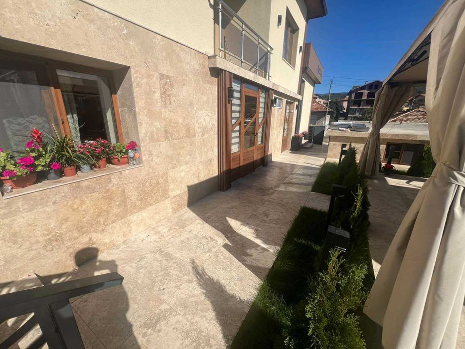 Промоция Травертин беж  плочи 1.2/61/40.6 - 19 Евро кв.м. с ДДС