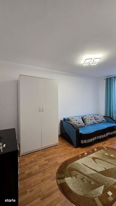 Apartament drăguț de închiriat