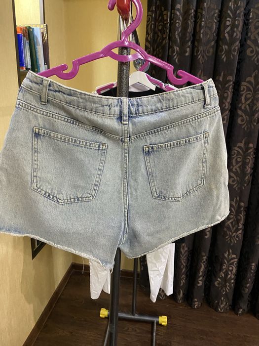 Женские джинсовые шорты KOTON JEANS. Размер 40