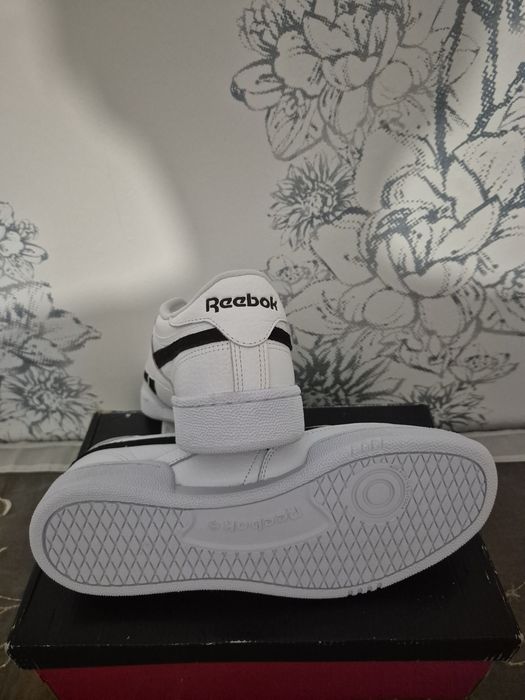 Pantof sport reebok club c revenge mu