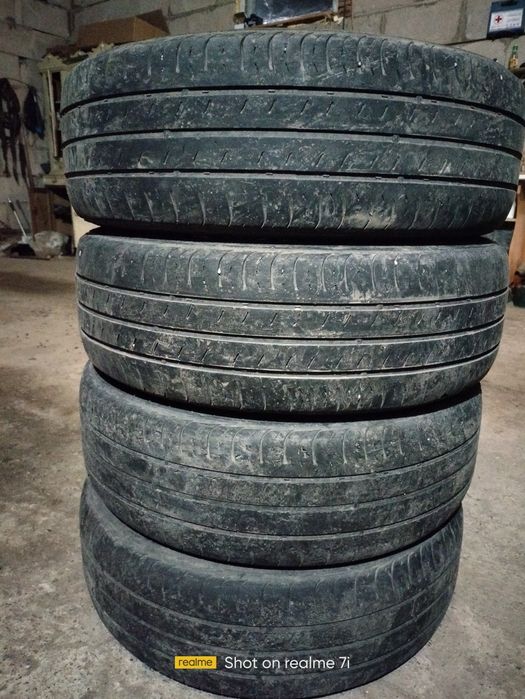 Продам шины 205/65/16