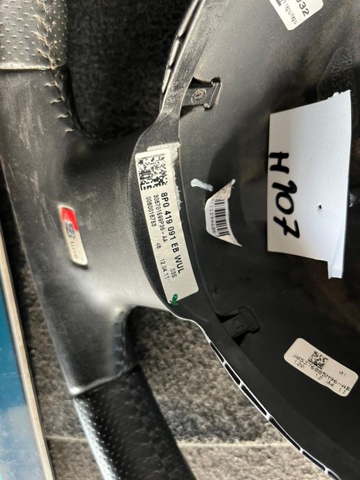 Оригинален волан за Ауди Audi 8P0419091 A3 Q5 F1 пера ном 107