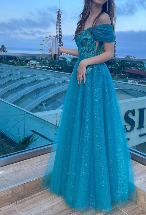 Бална  тюркоазена рокля