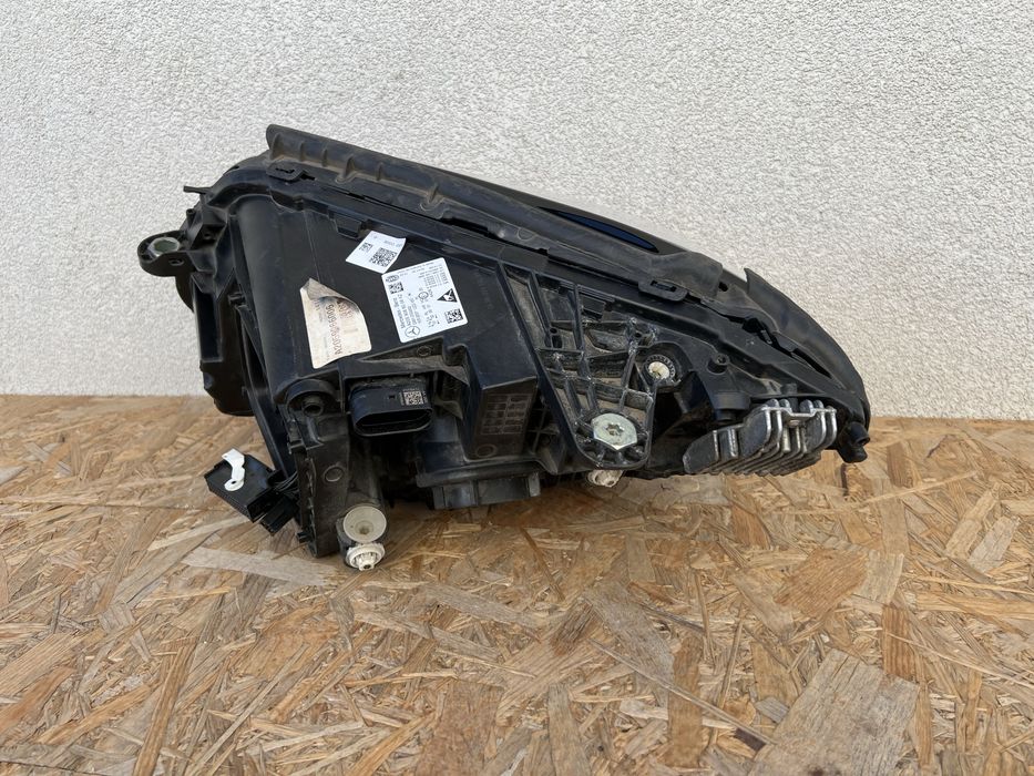 Far dreapta Mercedes C Class W205 Facelift Full LED LHP Original