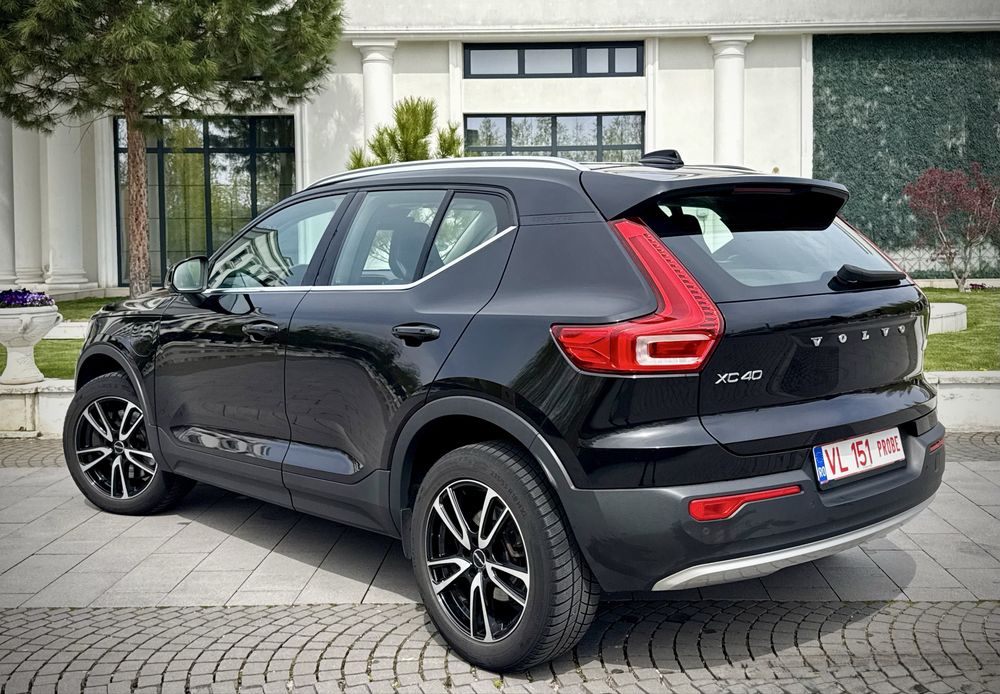 Volvo XC40 Fab 2021 T 4 Recharge Plig-in Hibird ! Garantie 12 Luni !Finantare