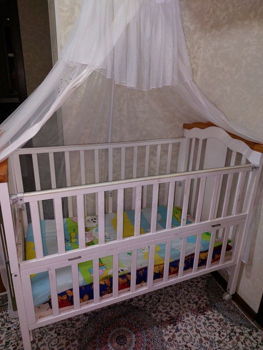 Detskiy kravat  xamma joyi but butun