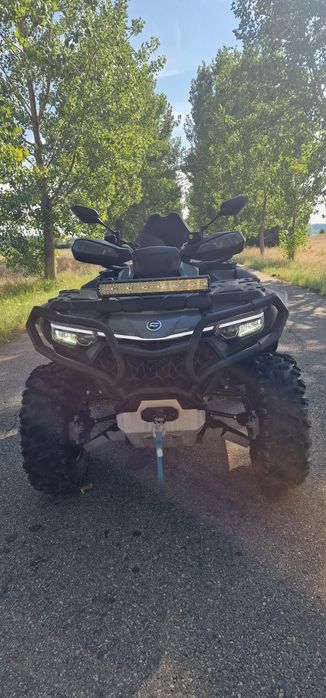 ATV CF moto X10.