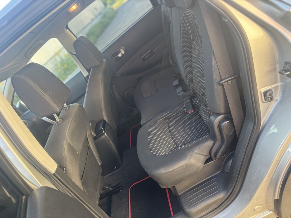 Nissan Qashqai +2