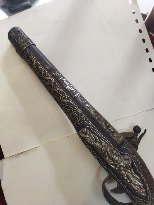 Продава се един Стар красавец