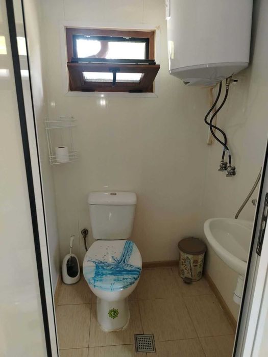 Къща под наем в кв. Враждебна