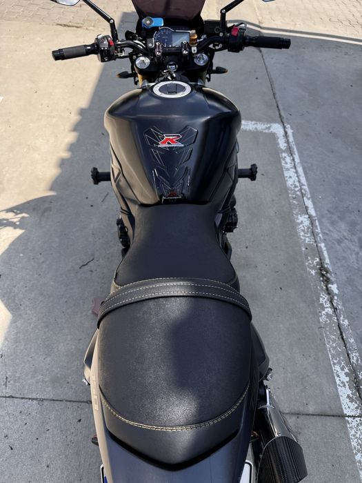 Suzuki GSR 750 | Yoshimura | Full upgrade | Istoric complet