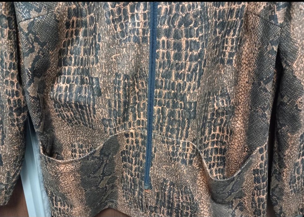 Sacou animal print subtire