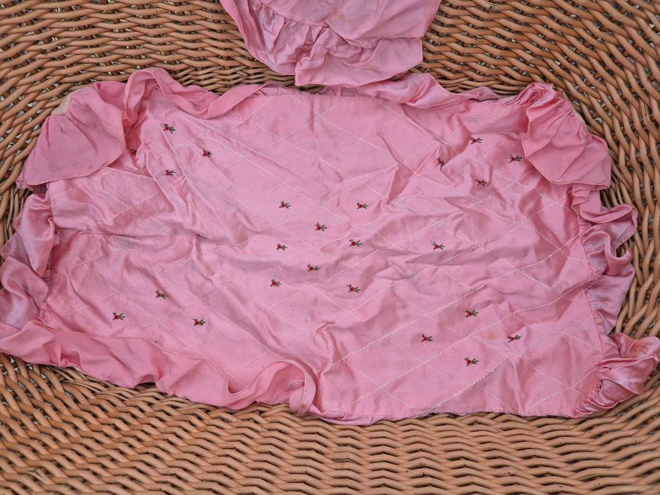 Дървена бебешка кошарка от 1935 г.