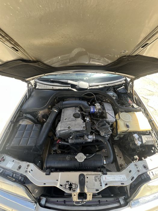 W202 sotiladi narxi kelishiladi