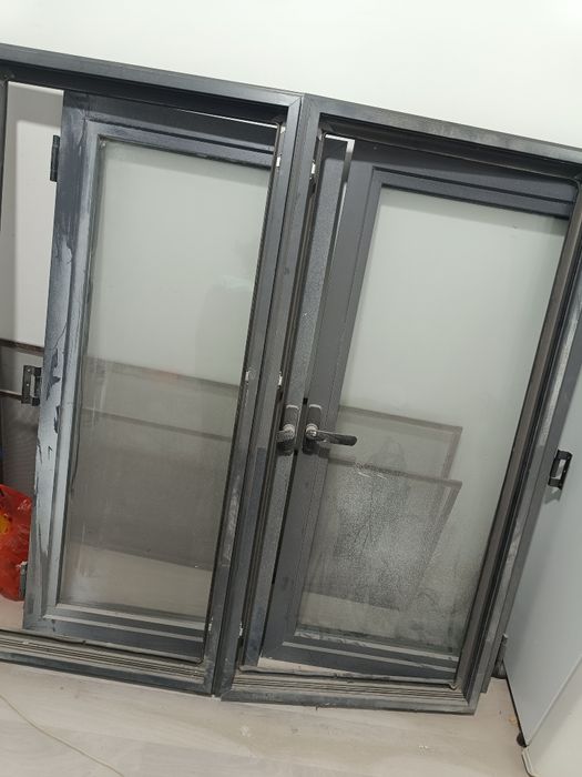 Продам алюминиевые окна