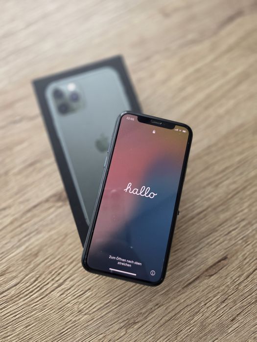 Продам iPhone 11 pro