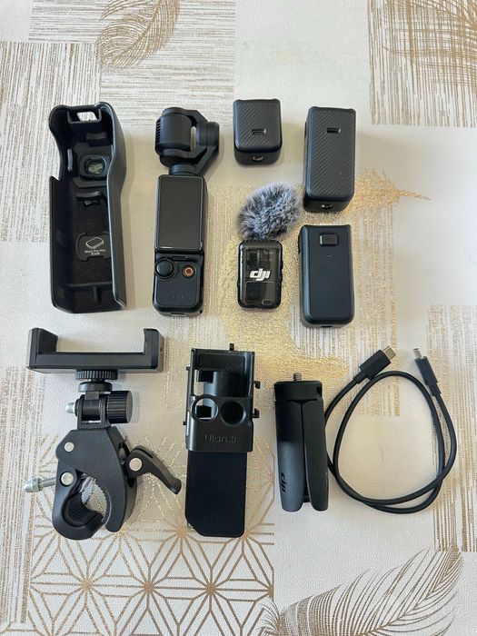 DJI Osmo Pocket 3 Combo + набор аксессуаров