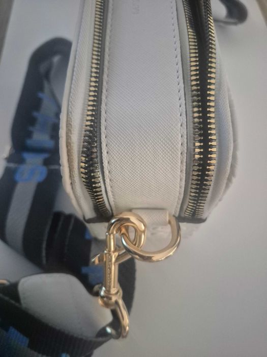 Малка бяла дамска чанта Marc Jacobs