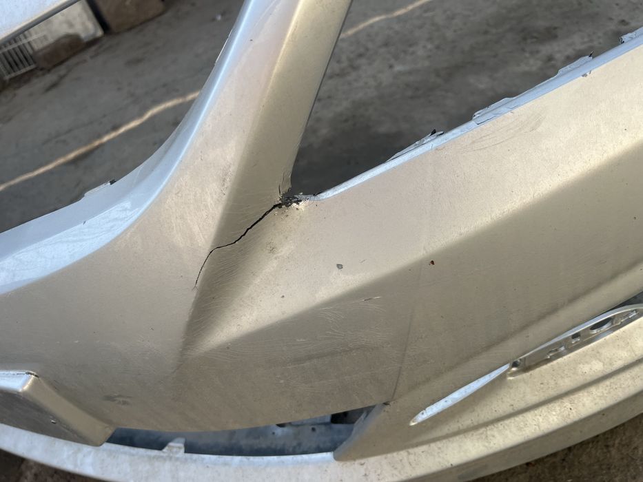 Передний бампер на Хендай акцент