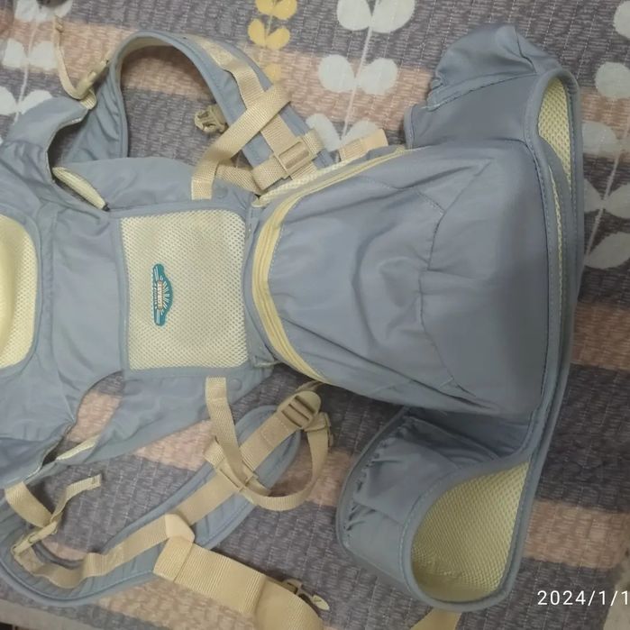 Продам детские вещи