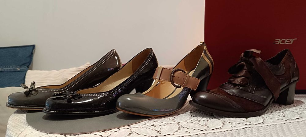 Дамски обувки Clarks /нови/
