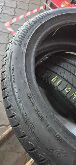anvelope 235/45/19 Bridgestone