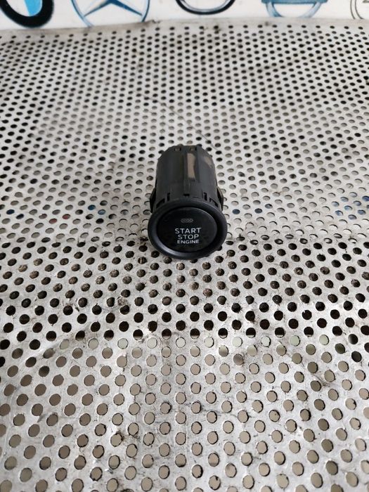 Buton Start Stop Mazda CX5 CX-5 An 2013-2014-2015-2016-2017 Dezmembrez Mazda CX5 2.2 Diesel Skyactive 4x4 An 2013-2014-2015-2016-2017 - Dezmembrari Ar