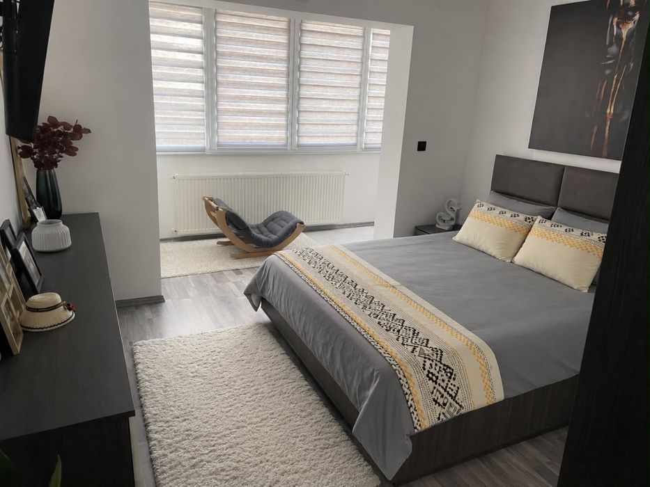 Apartament 3 camere decomandat, 68 mp, complet mobilat și utilat Zona Centrală