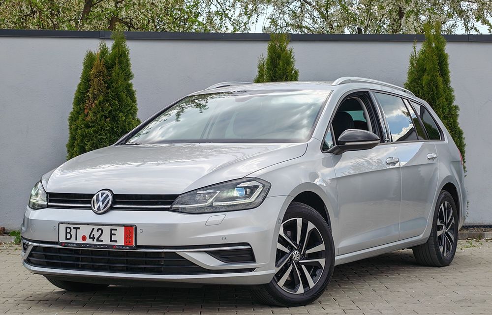 VW Golf 7.5 Facelift / Led / Distronic / LaneAssist /SideAssist
