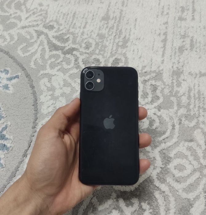 Айфон 11. 128гб акб81%